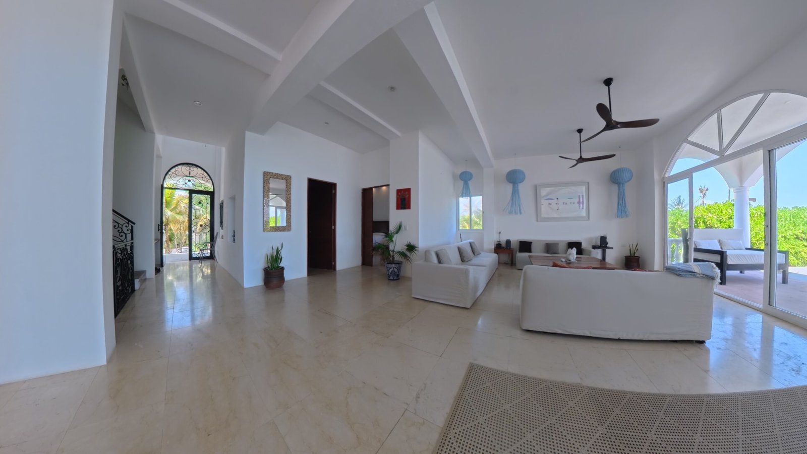Villa Akumal interior